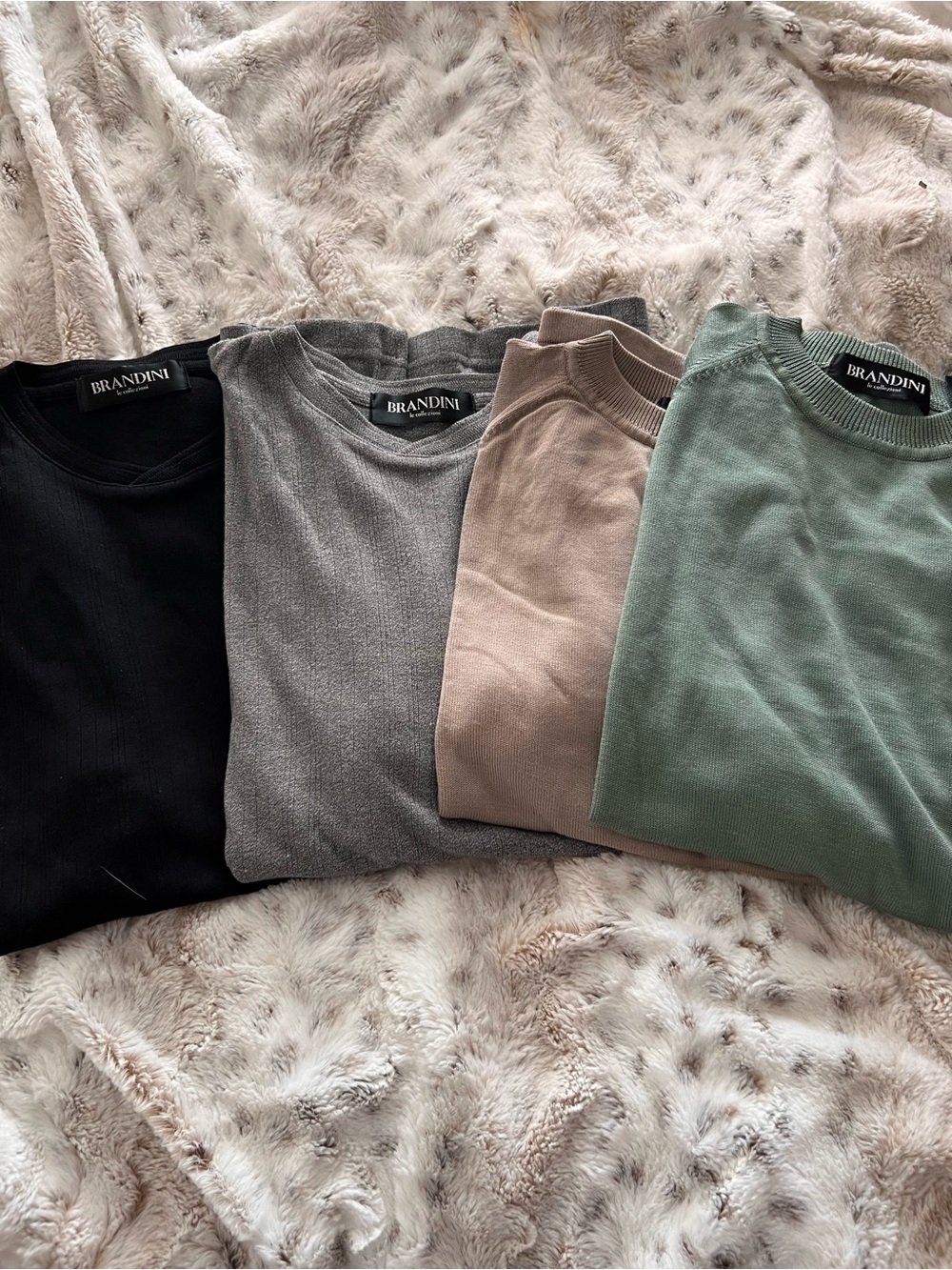 BRANDINI Crewneck Sweater Bundle in Black, Gray, Taupe & Sage.  All size men’s M